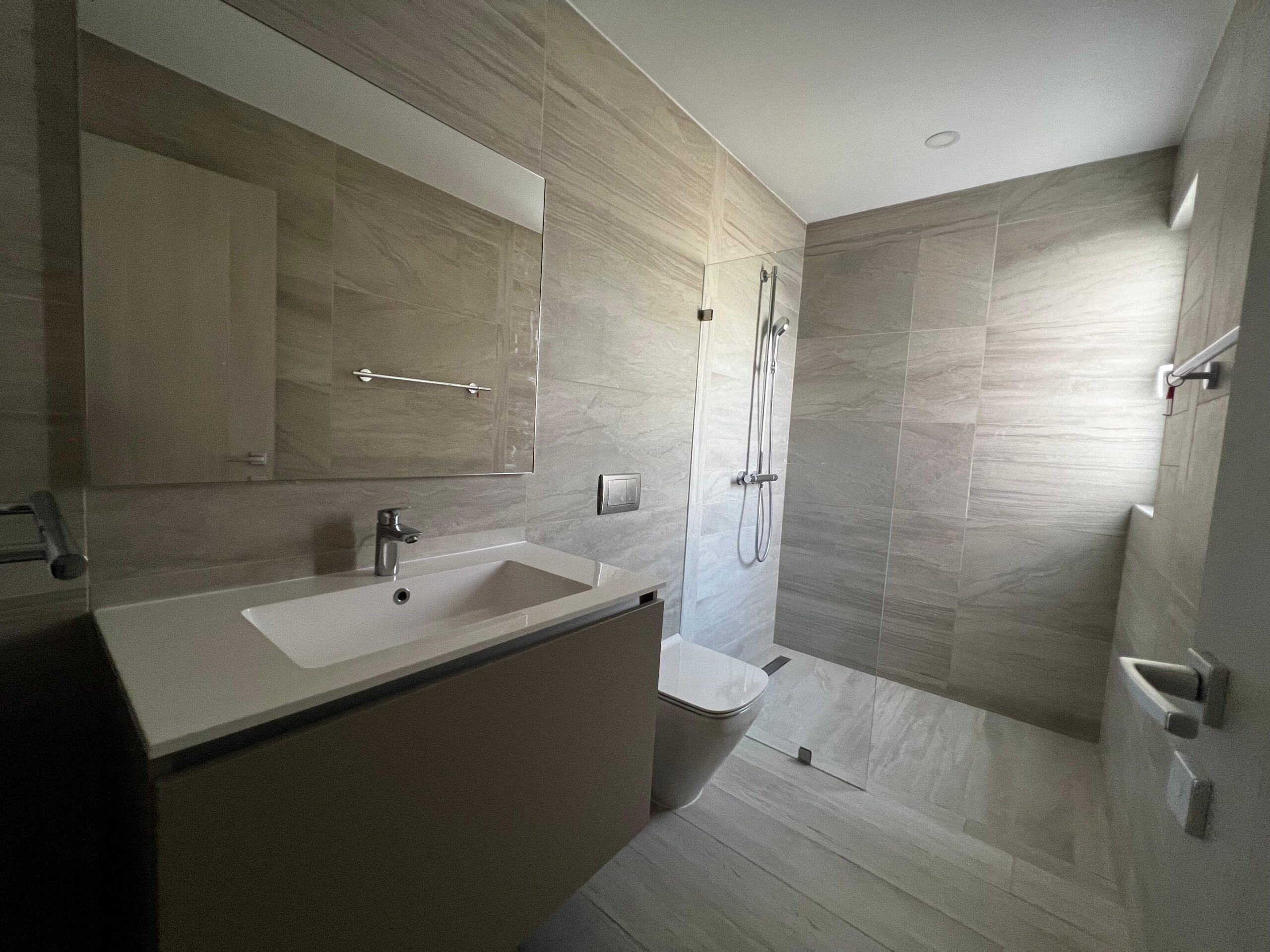 Apartamento en la exclusiva comunidad de Cocotal listo, amueblado y operado bajo el concepto  hotelero, Reserva Real by Harper