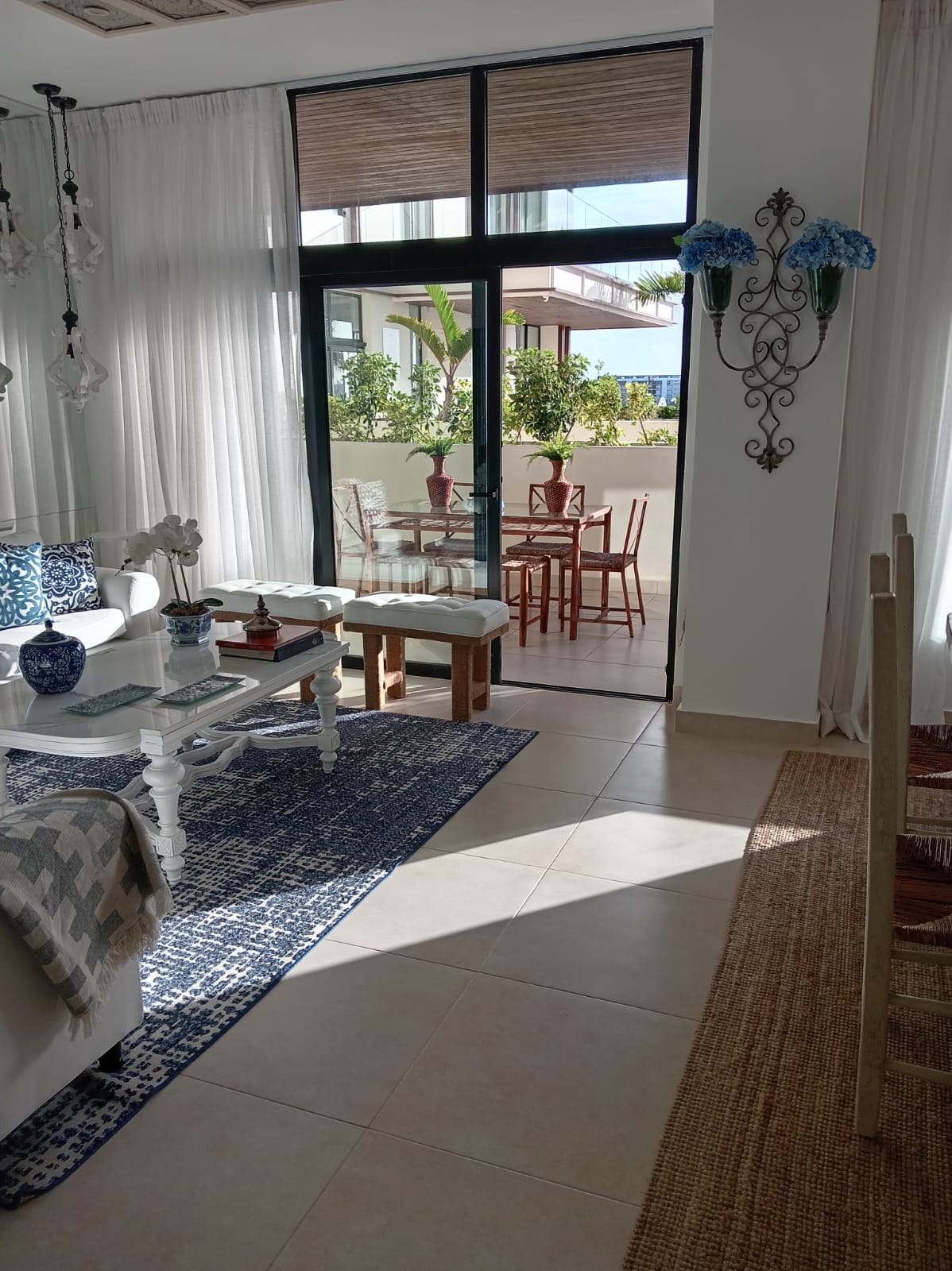 Apartamento de lujo listo y amueblado en Cap Cana