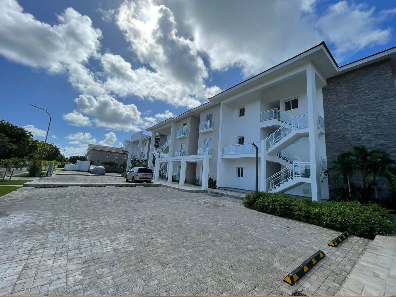 Apartamento listo con vista al campo de golf en Cocotal